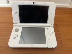 Nintendo 3DS LL ホワイト 本体　ACアダプター　おまけソフト付き