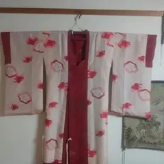 アンティーク着物　道行きコートロング　正絹刺繍(松,竹,,梅,牡丹,紅葉花他)