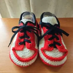 かぎ針編み＊スニーカーっぽいルームシューズ〈ジョーダン風〉