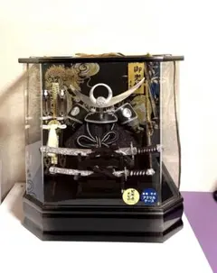 【美品】愛宝作　東旭 SK-440 五月人形 銀盛上竜兜ケース 10号 美品】東旭 五月人形 銀盛上龍兜10号 シルバー兜 ケース飾り - メルカリ