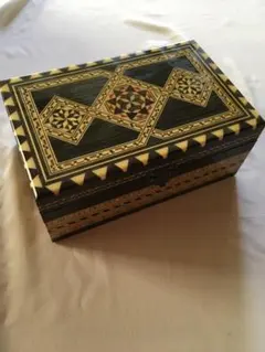 Item thumbnail for item c7ef3242-1756-450d-984a-912712b3408c