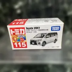 トミカ No.115 トヨタ ヴォクシー （初回特別仕様）のサムネイル