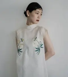 ICONOLOGY 刺繍入り長袖ブラウス　クレマチス 花を着るセットアップ〈ブラウス〉【クレマチス】 | iCONOLOGY