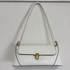 ショルダーバッグのサムネイル