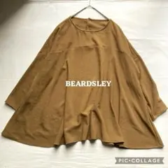 【美品】 BEARDSLEY ビアズリー ドルマン フレアブラウス キャメルのサムネイル
