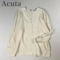 アクータ 美品 23年モデル スキッパー ドルマンスリーブ とろみブラウスのサムネイル