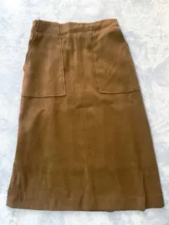 ロペピクニック　スエード風スカート