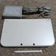 ☆発色良好☆ New Nintendo 3DSLL パールホワイト ☆動作良好☆