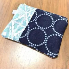 ミナペルホネン　マルチポーチ　ファスナーポーチ　ネイビー　ハンドメイド