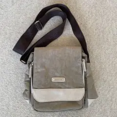 ショルダーバッグ