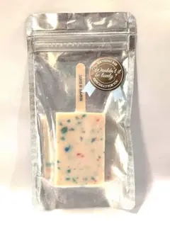 Item thumbnail for item 60f0ec8e-630a-48de-9f37-f7b89b25b1db