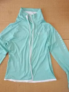 RUSTY ミントグリーン ラッシュガード150