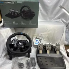 logicool G923 レーシングハンドル&ペダル　フォースフィードバック