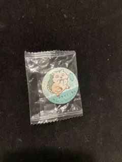 ちいかわ　くら寿司　コラボ缶バッジ