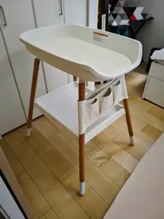 木製おむつ交換台