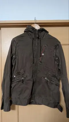 AVIREX　ダークブラウン ミリタリージャケット フード付き