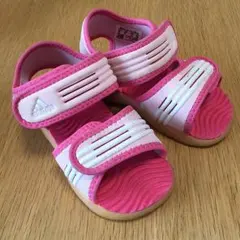 adidas ベビーサンダル 13cm