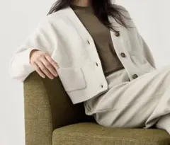 【UNIQLO】スフレヤーンVネックショートカーディガン