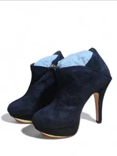 Item thumbnail for item c329d18c-afcc-4ff0-b700-c1d068d2be81