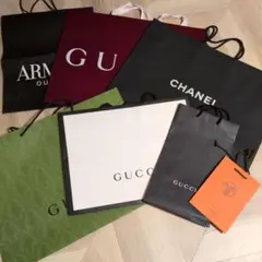 ブランド紙袋　GUCCI　ARMANI　HERMES　CHANELセット売り