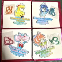 セーラームーンストア オーロラチャーム