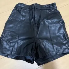INGNI ブラック レザーショートパンツ