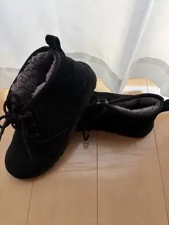 UGG ムートンブーツ ブラックのサムネイル