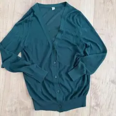 UNIQLO Vネックカーディガン グリーン 長袖　Mのサムネイル