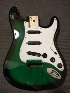 ストラトキャスタータイプ　超超超軽量！GOTOHペグとGOTOH PU ストラトキャスタータイプ 超超超軽量！GOTOHペグとGOTOH PU - メルカリ