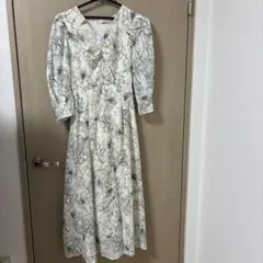 EVERY.VERY NICE CLAUP 花柄ロングワンピース