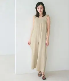 新品タグ付　cocaシボシャーリングフリルオールインワン　ライトベージュ