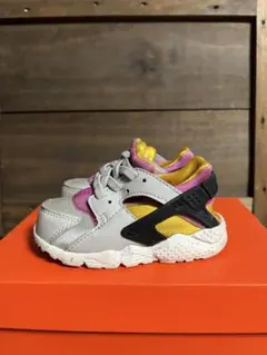 ⑤NIKE ナイキ ハラチ ラン グレー ピンク イエロー 12cm