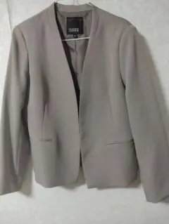 新品★エイチケーワークスロンドン　ノーカラー セットアップ スーツ ベージュ 新品☆エイチケーワークスロンドン ノーカラー セットアップ