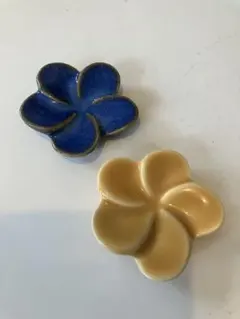 【値下げ】花形箸置き2個セット 陶器製