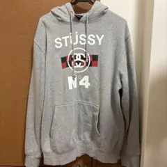 STÜSSY N°4 パーカー