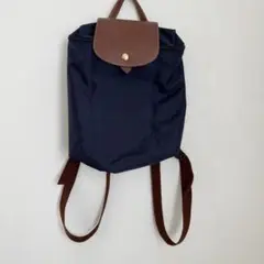 美品　Longchamp ロンシャン リュック ルプリアージュ ネイビー
