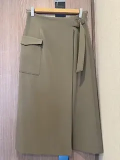 【美品】NATURAL BEAUTY BASIC タイトスカート　M