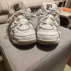 FILA ホワイト スニーカーのサムネイル
