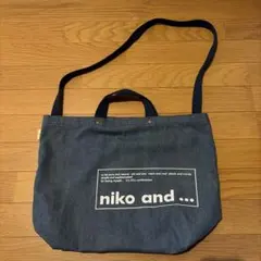 niko and ... ロゴプリント ショルダーバッグ