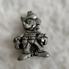 Walt Disney ミッキーマウス カウボーイ バッジ