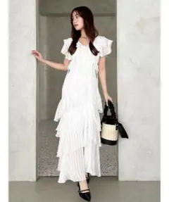 【タグ付き】dazzlin 白 バリエフルイドワンピース