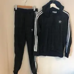 新品限定！アディダスオリジナルスパーカー&パンツ上下セットアップS/トレフォイル