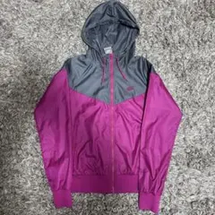 NIKE スポーツウェア　ピンク　レディース