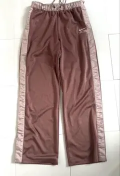 NIKE レディース　Mサイズボトム