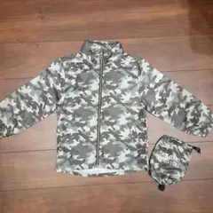 迷彩ナイロンジャケット 収納袋付き☆新品未使用☆