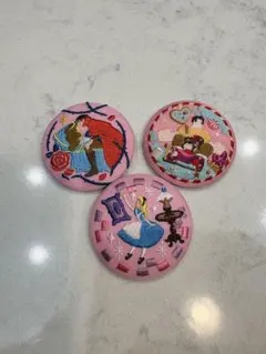 ディズニー　刺繍缶バッジ 3個セット