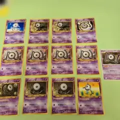 ポケモンカード 旧裏　アンノーン CDEFKOUV 8枚セット　美品 旧裏】ポケカ 8枚セット アンノーン【S,T,R,F,M,I,U】 - メルカリ