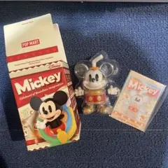 ポップマートDisney Mickey Mouse フィギュア