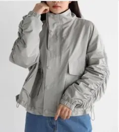 新品　radiate ギャザースリーブスタンドカラーブルゾンのサムネイル