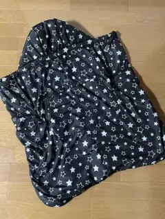 ︎✿ 抱っこ紐ケープ 星柄フード ポケット 付き
